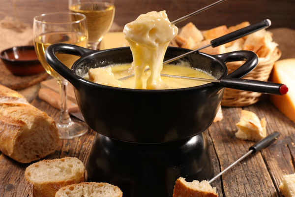 Käse für Raclette, Fondue und Ofen