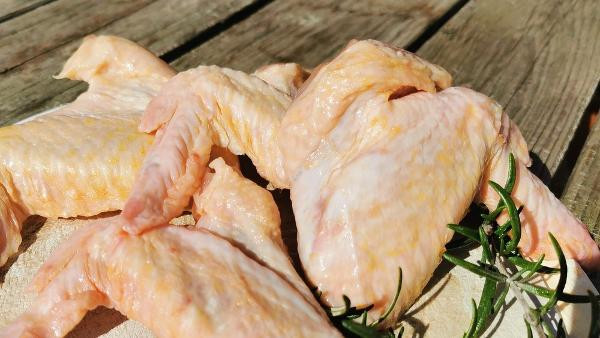 Produktfoto zu Chicken Wings-Hähnchenflügel 6 Stk.