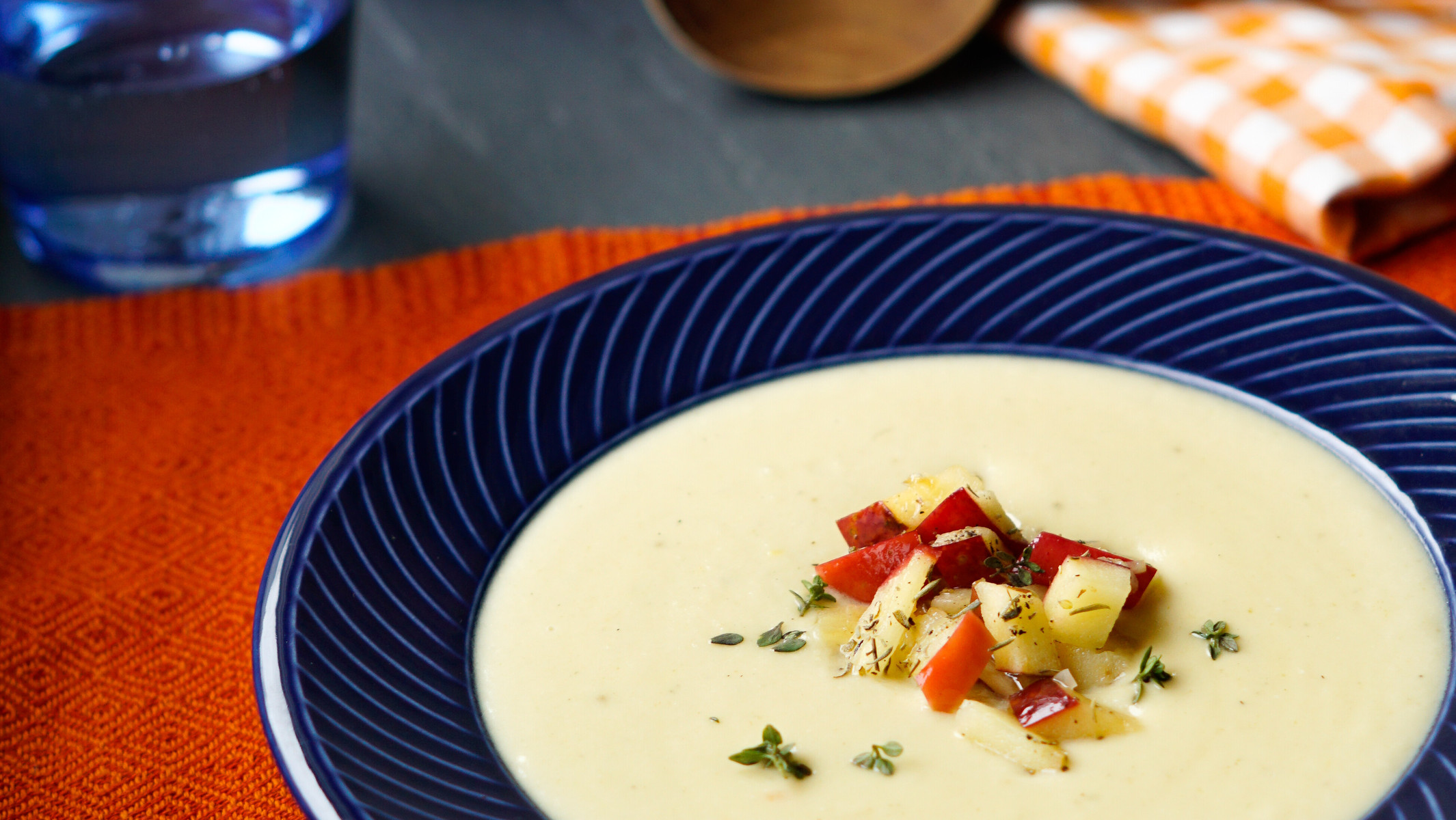 Rezeptbild für Sellerie-Kartoffelsuppe mit Topping