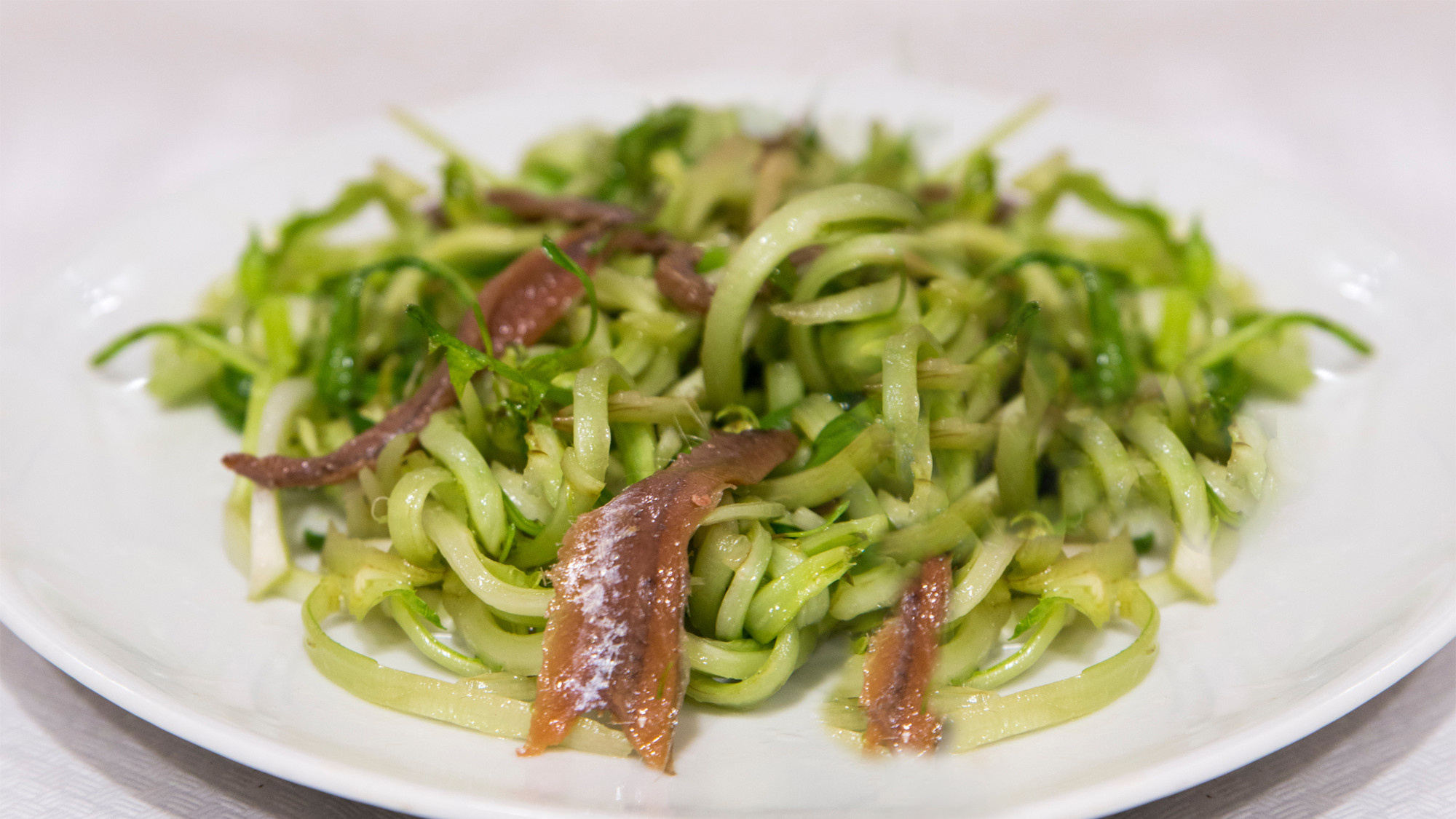 Rezeptbild für Spaghetti mit Puntarelle und Kapern